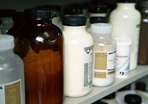 浜松市で目立たたない歯列矯正ができます